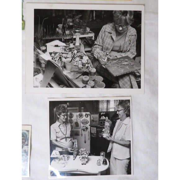 Vintage 70s Kansas State & Las Vegas Lot of Postcards Photos Magazines Newspaper - Picture 11 of 16